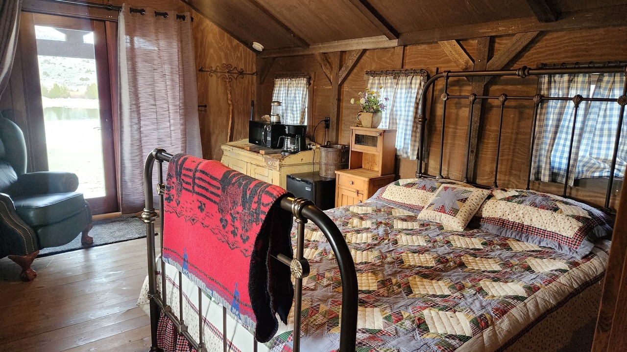 Photo of Bedroom in Alder