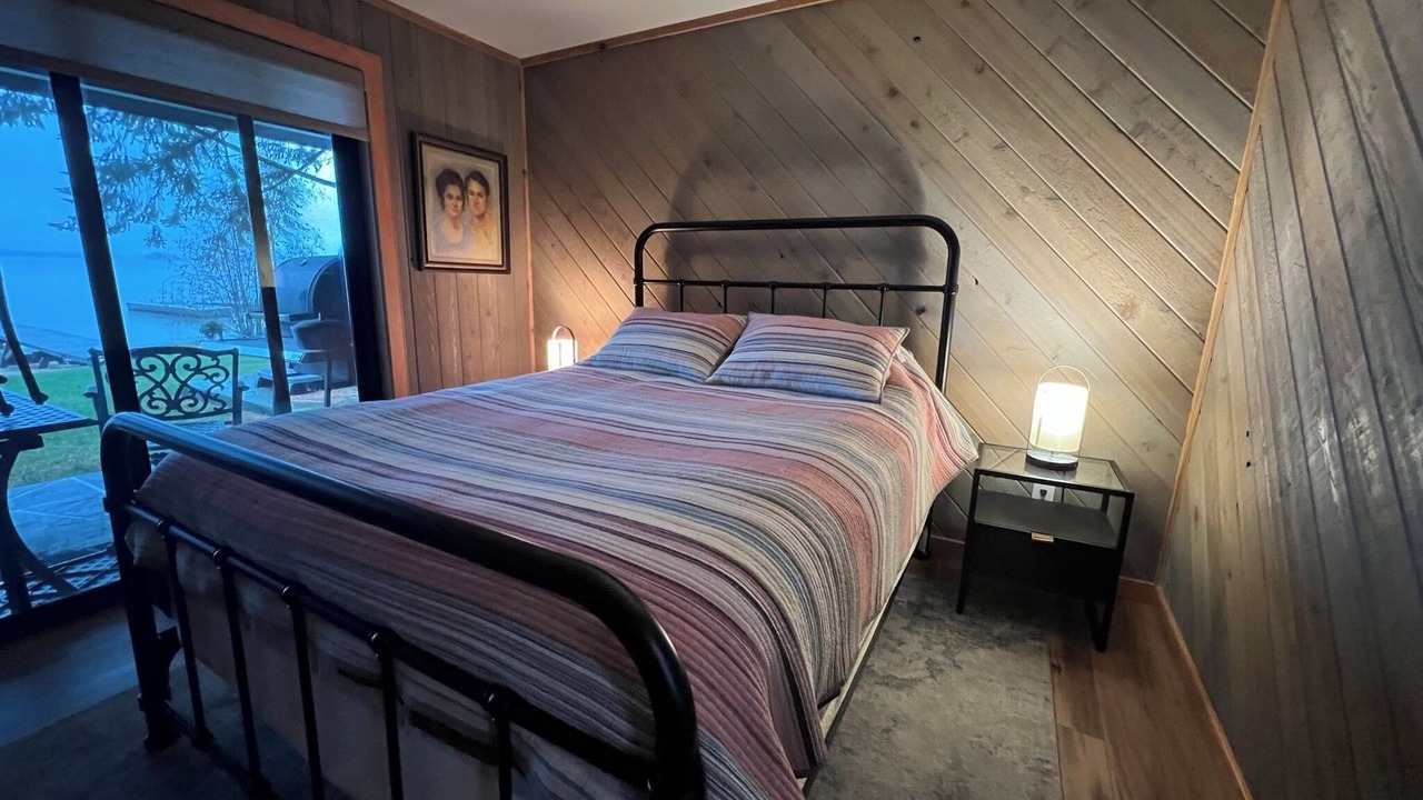 Photo of Bedroom in Coolin