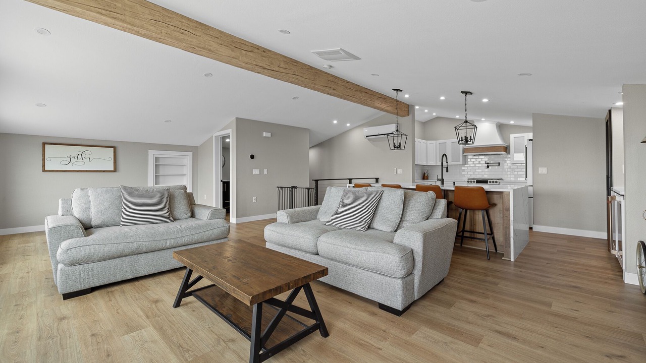 Photo of Livingroom in Hot Springs