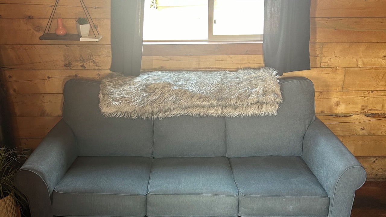 Photo of Livingroom in Bancroft