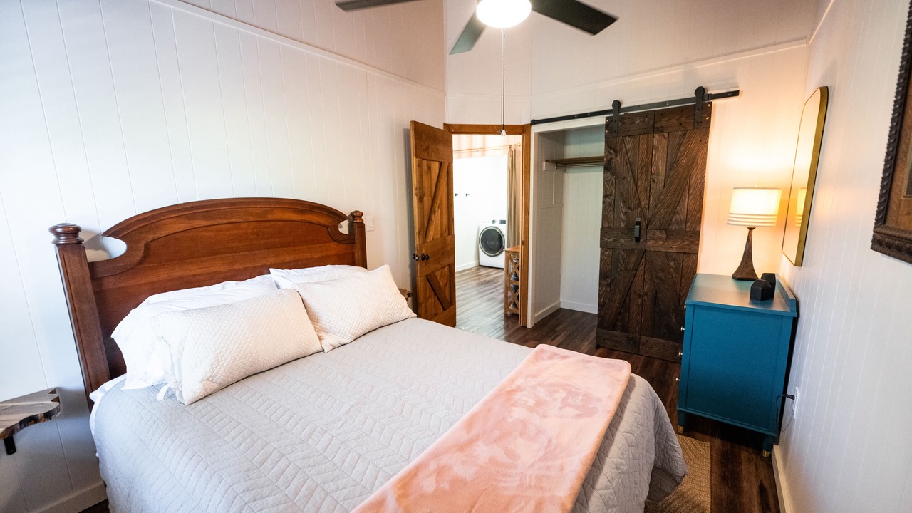 Photo of Bedroom in Higden