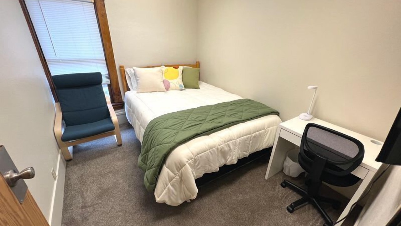 Photo of Bedroom in Eugene