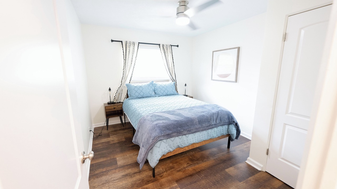 Photo of Bedroom in Grove City