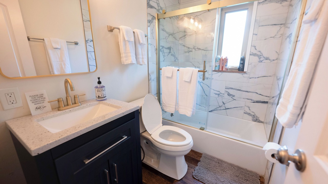 Photo of Bathroom in Grove City