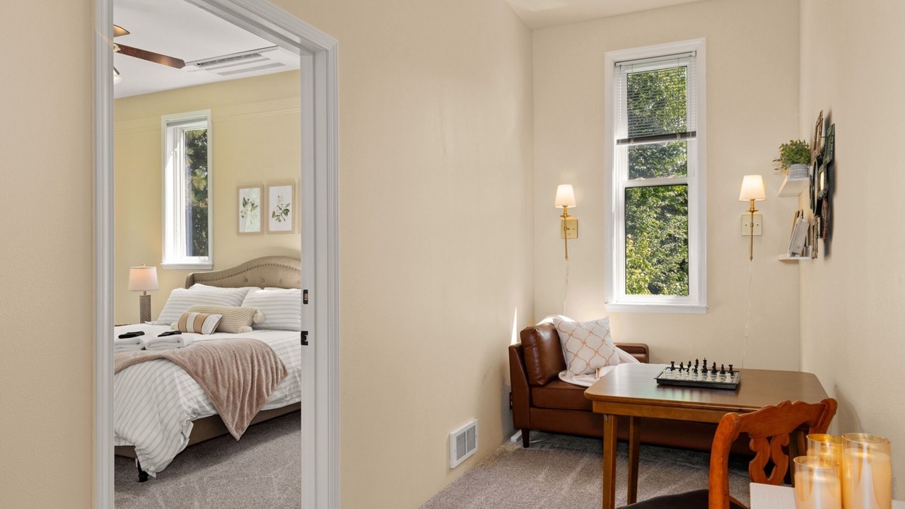 Photo of Bedroom in Leavenworth
