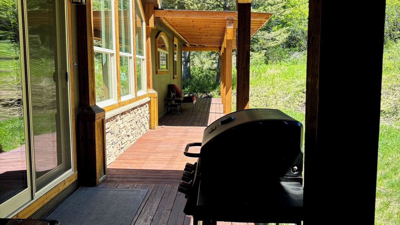 Photo of Patio Balcony in Livingston