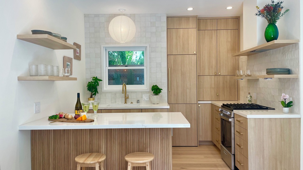 Photo of Kitchen in Miracle Mile