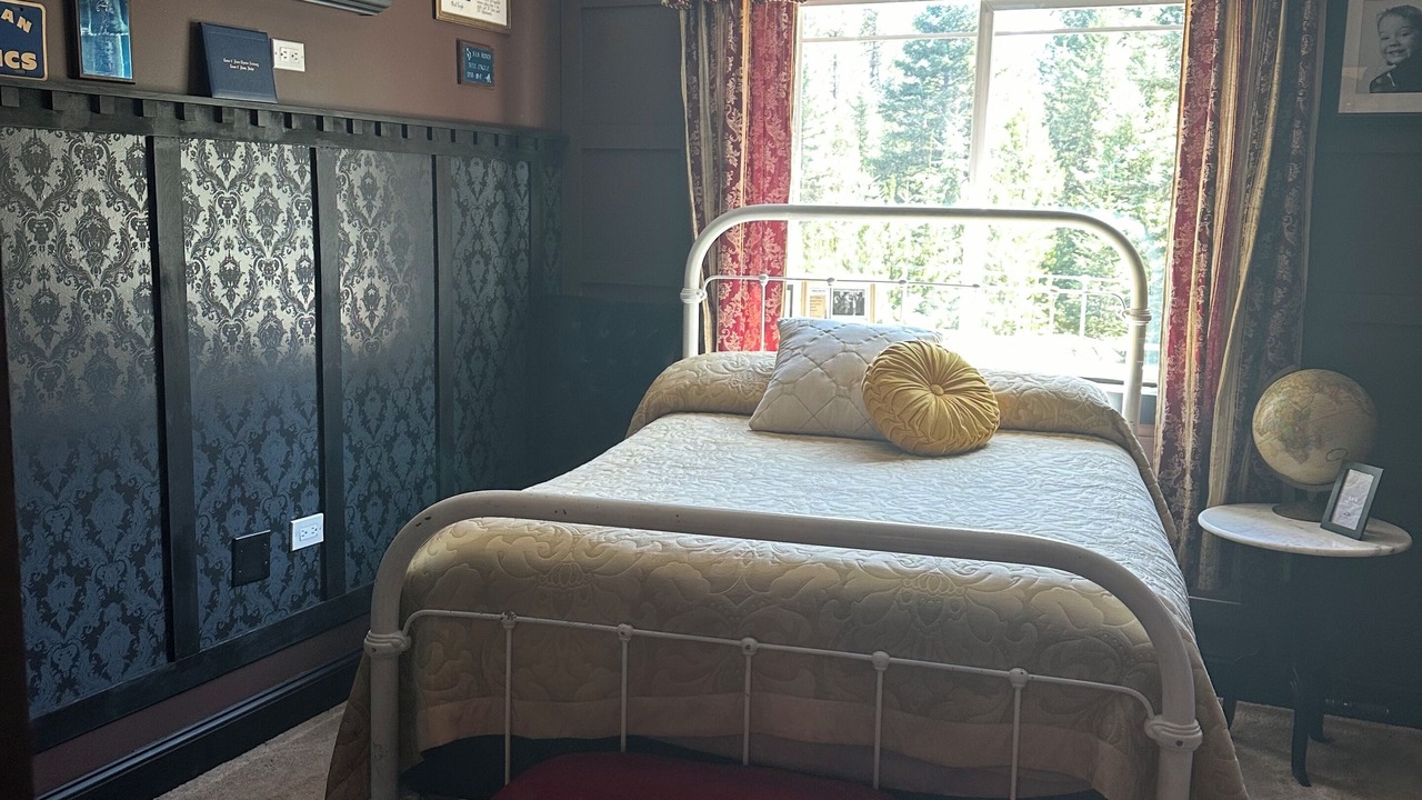 Photo of Bedroom in Kootenai County