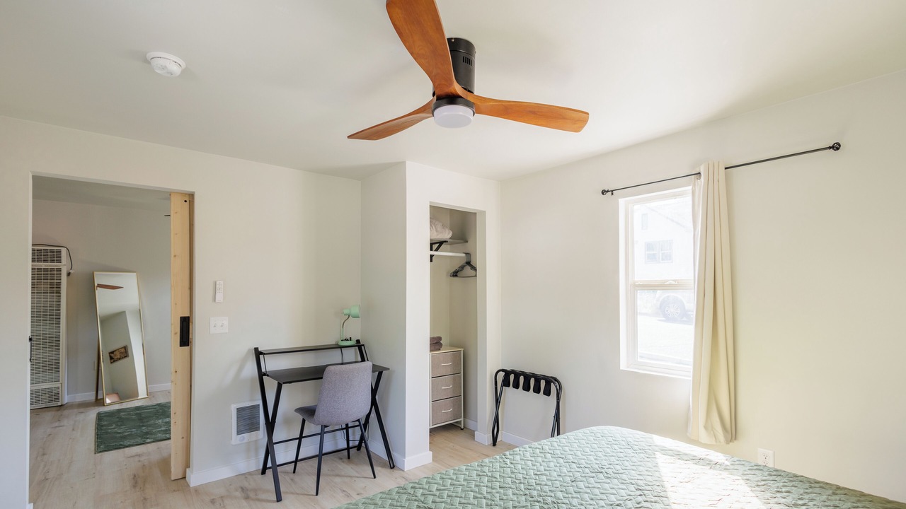 Photo of Bedroom in Downtown Klamath Falls