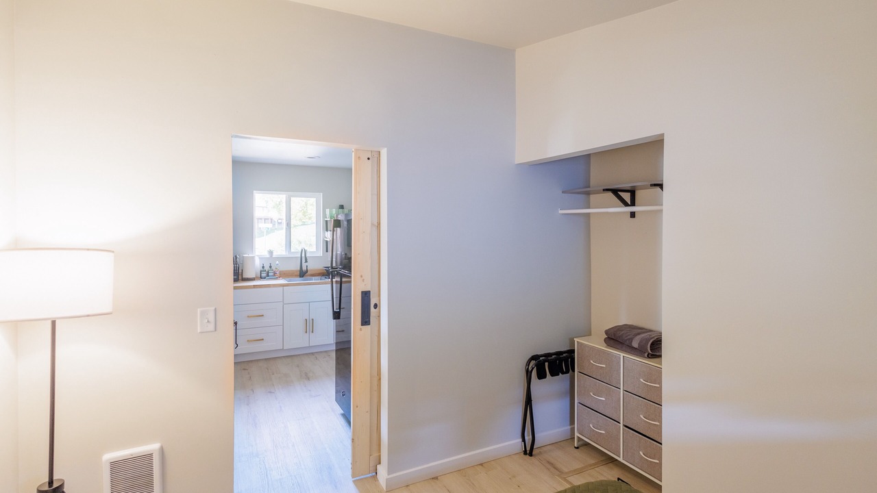Photo of Bedroom in Downtown Klamath Falls