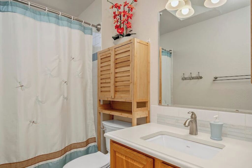 Photo of Bathroom in Eagle