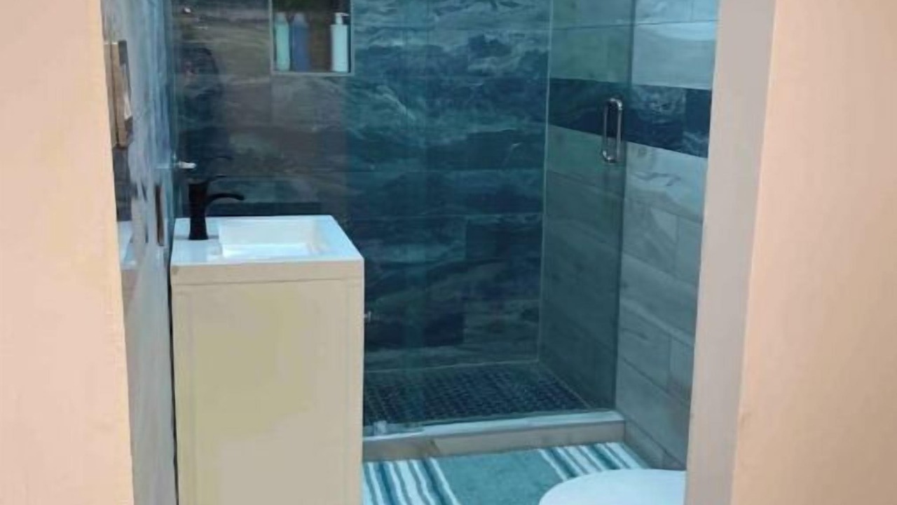 Photo of Bathroom in George Bush Park/Eldridge