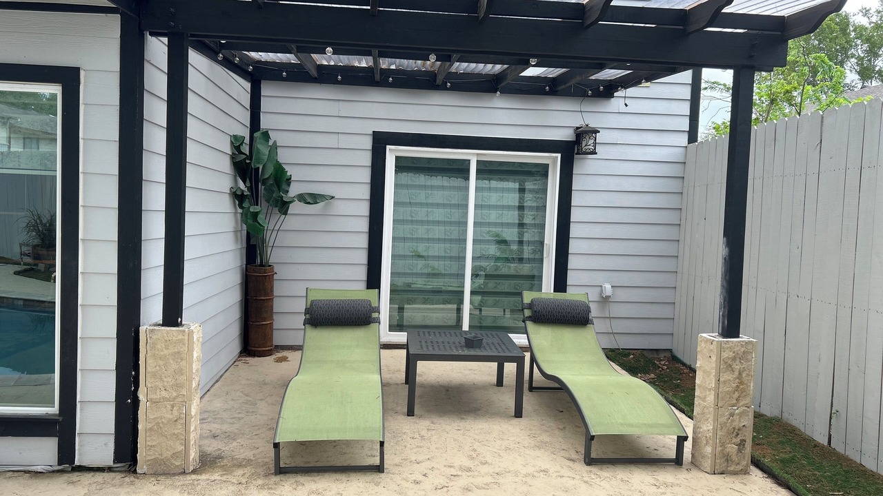 Photo of Patio Balcony in George Bush Park/Eldridge