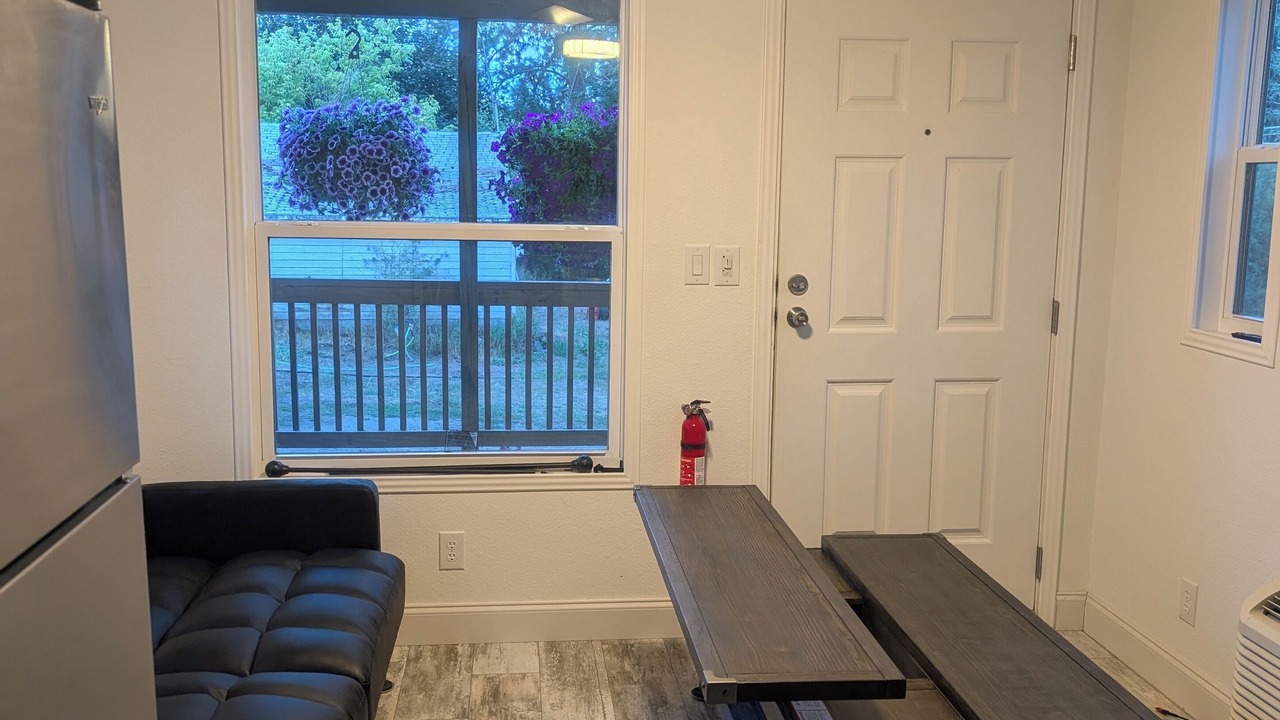 Photo of Livingroom in Chattaroy