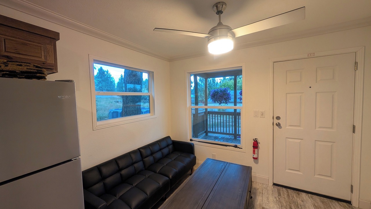 Photo of Livingroom in Chattaroy