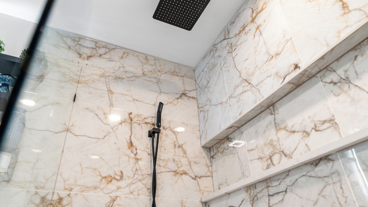 Photo of Bathroom in Lakeside