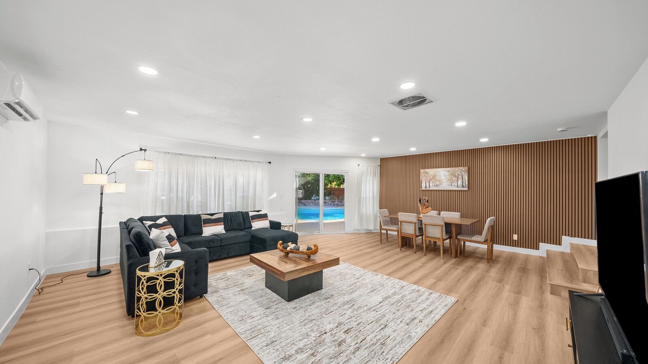 Photo of Livingroom in National City