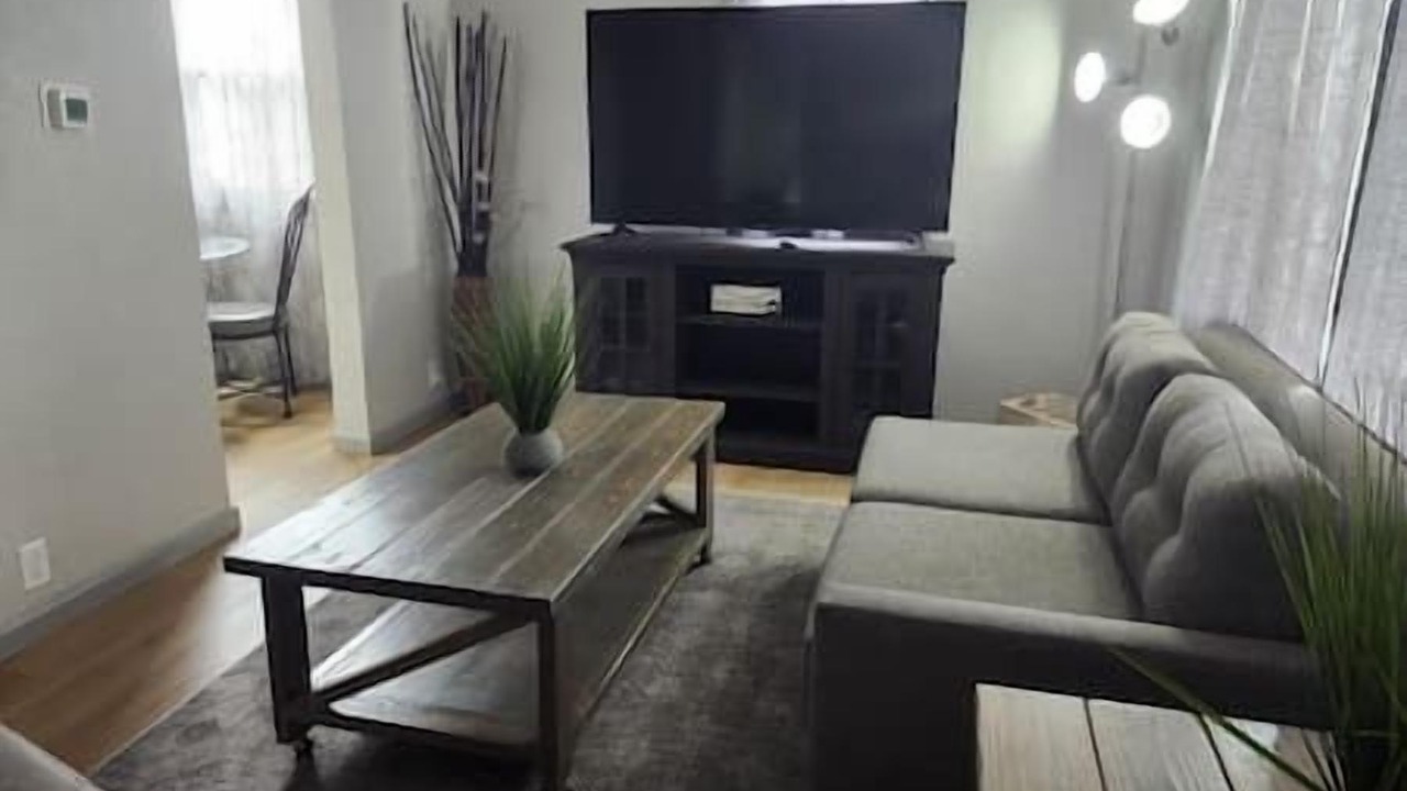 Photo of Livingroom in East Central