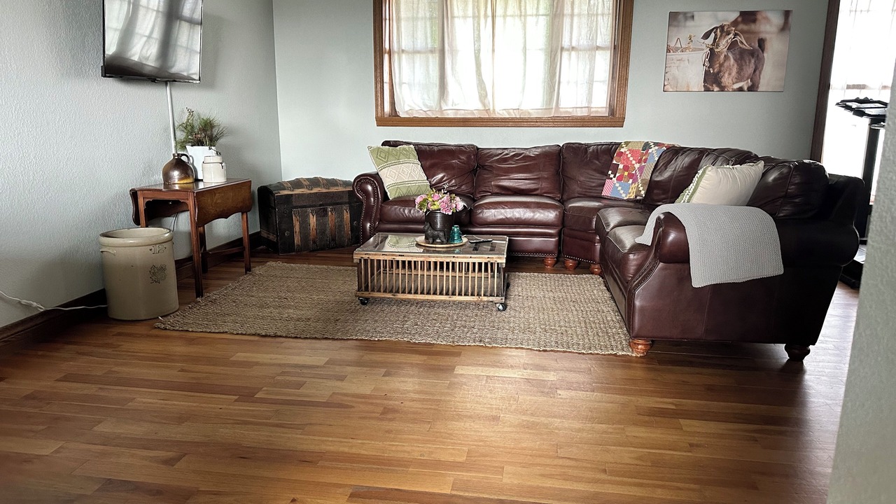 Photo of Livingroom in Whitewood