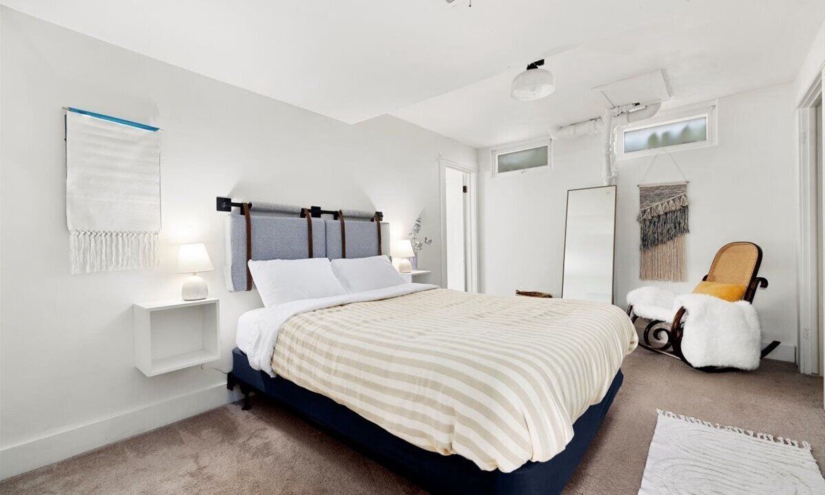 Photo of Bedroom in Central - Terry