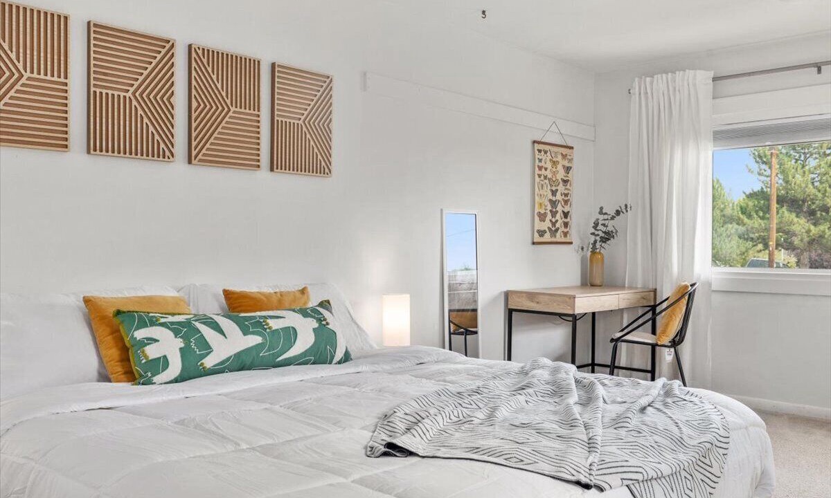 Photo of Bedroom in Central - Terry