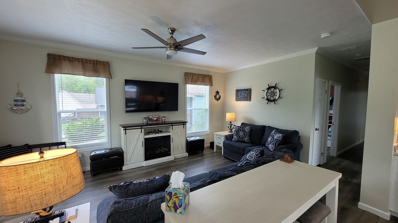 Photo of Livingroom in Lake Milton
