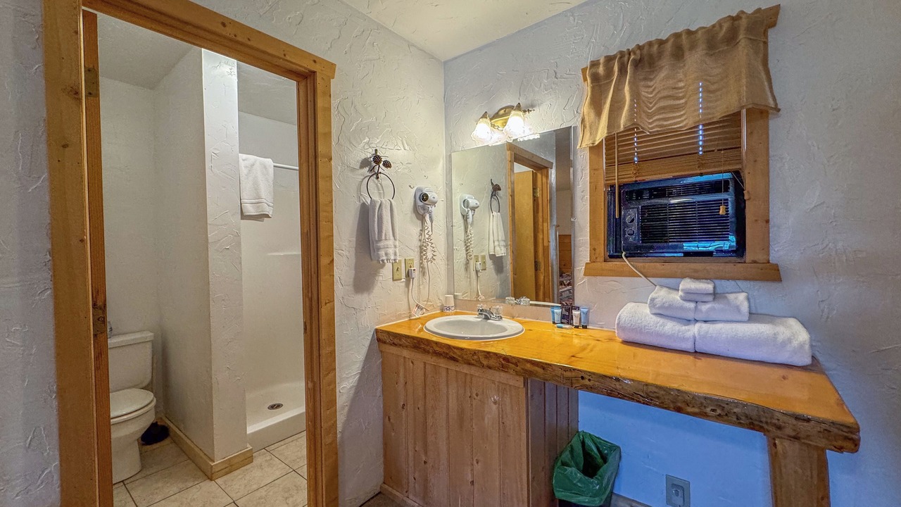 Photo of Bathroom in Dubois