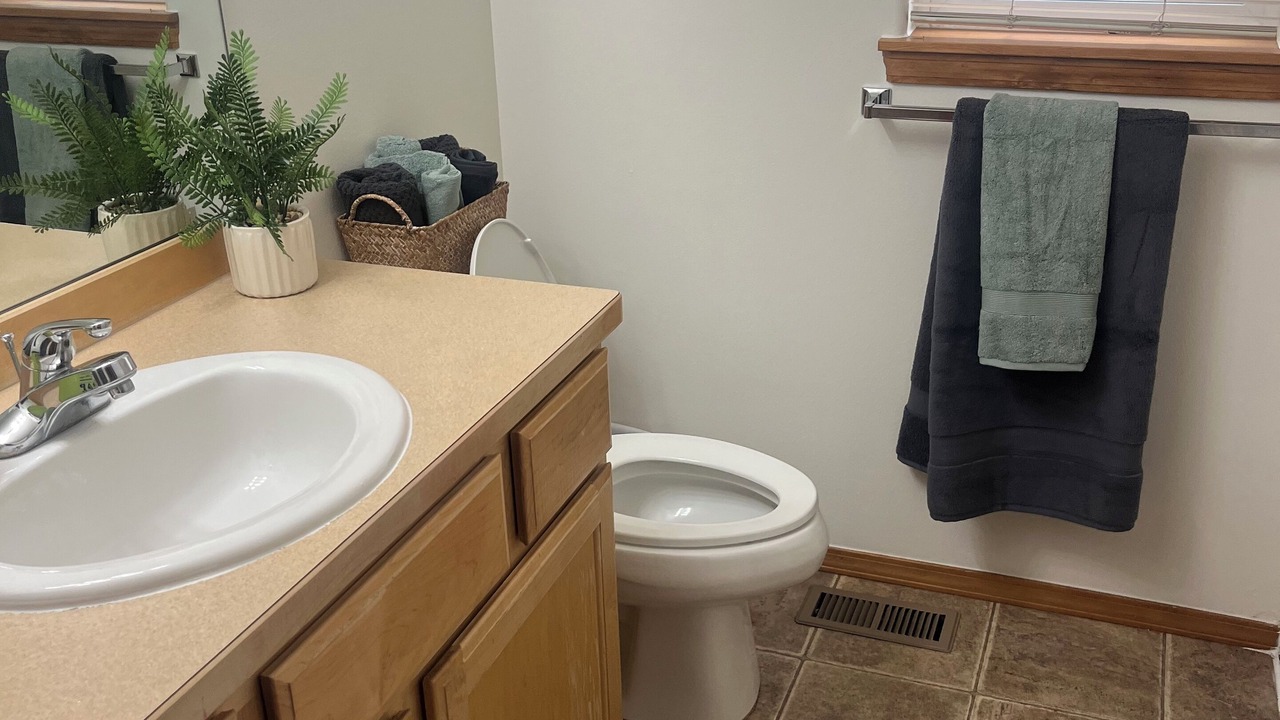 Photo of Bathroom in River Road