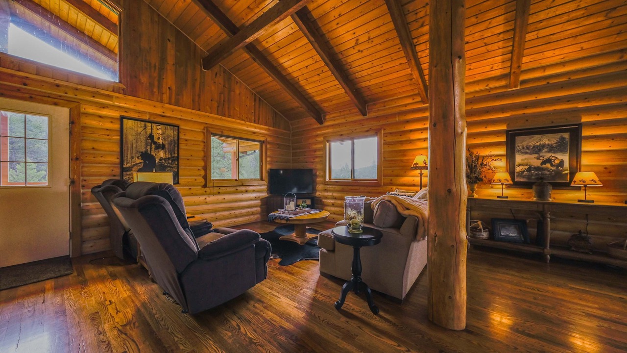 Photo of Bedroom in Eureka