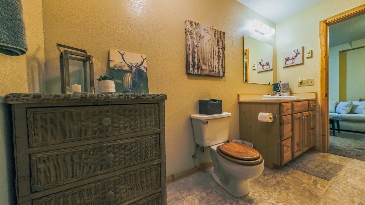 Photo of Bathroom in Eureka