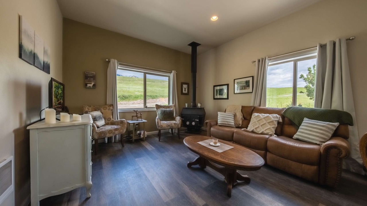 Photo of Livingroom in Eureka