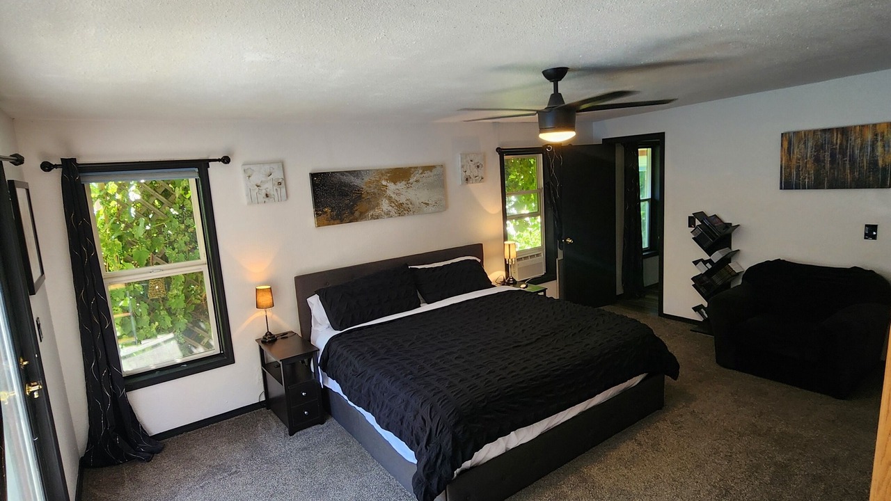 Photo of Bedroom in Caldwell