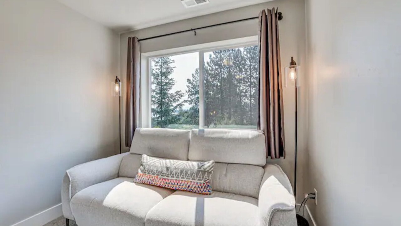 Photo of Livingroom in Tamarack Resort