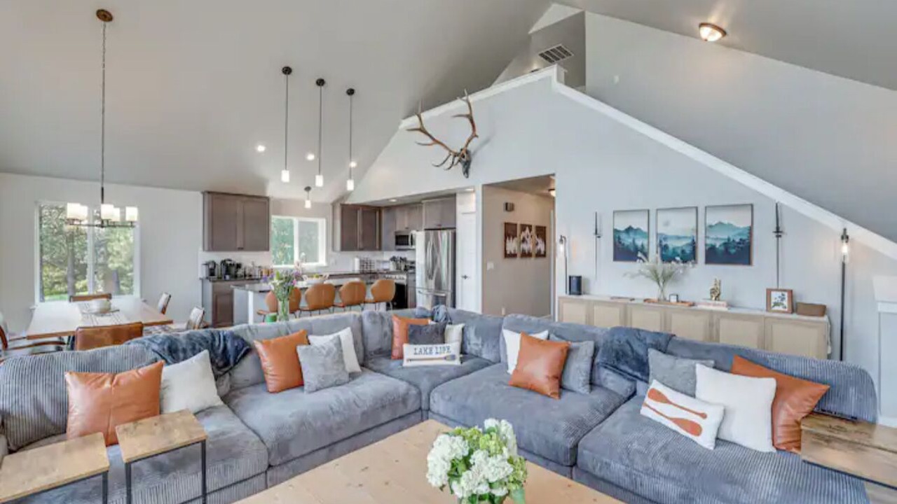 Photo of Livingroom in Tamarack Resort