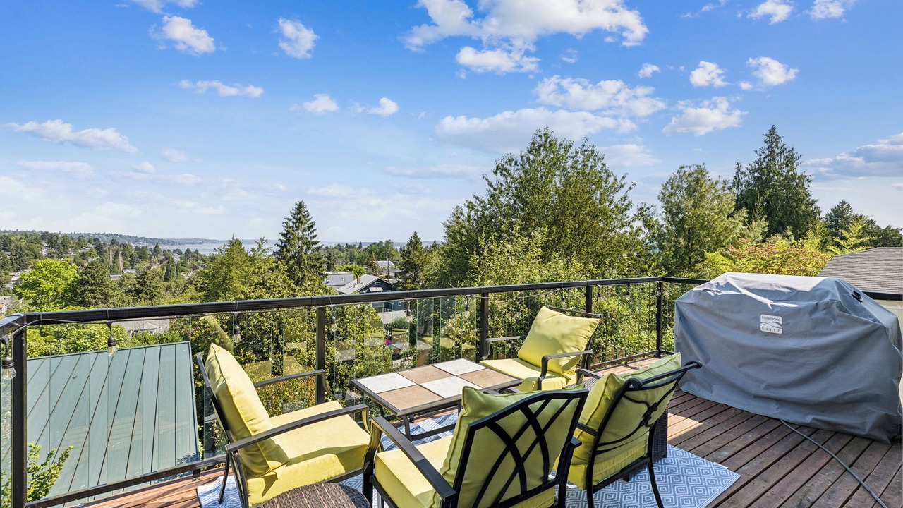 Photo of Outdoor in Columbia City