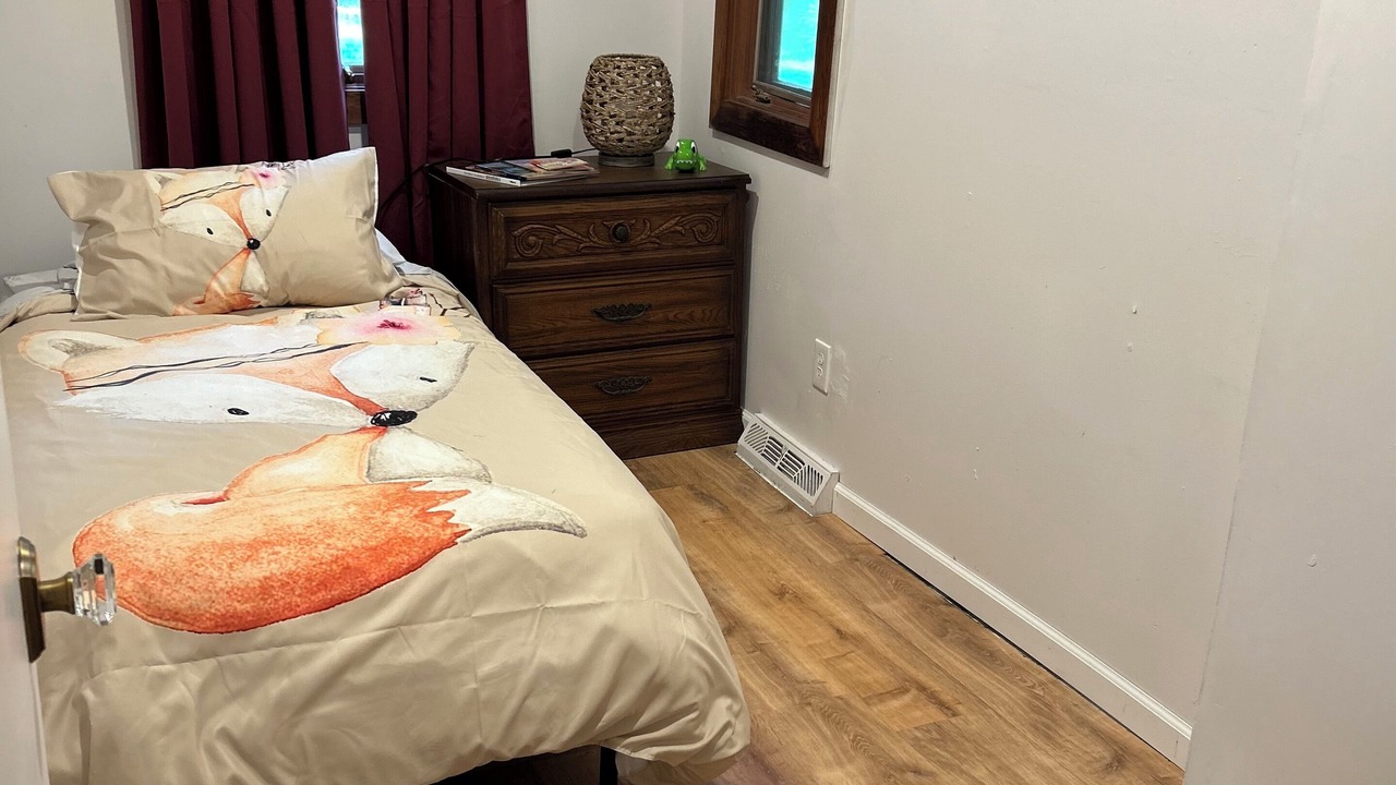 Photo of Bedroom in Berea