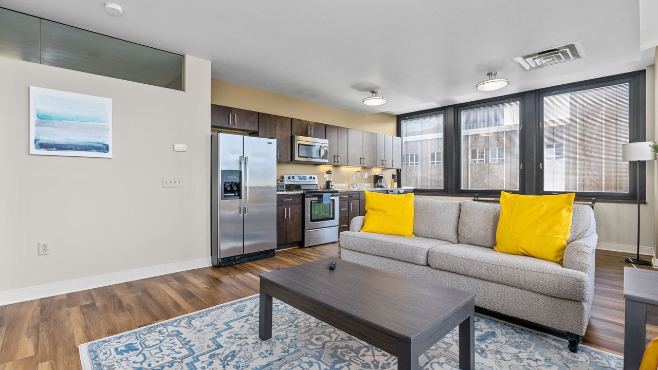 Photo of Livingroom in Downtown Pittsburgh