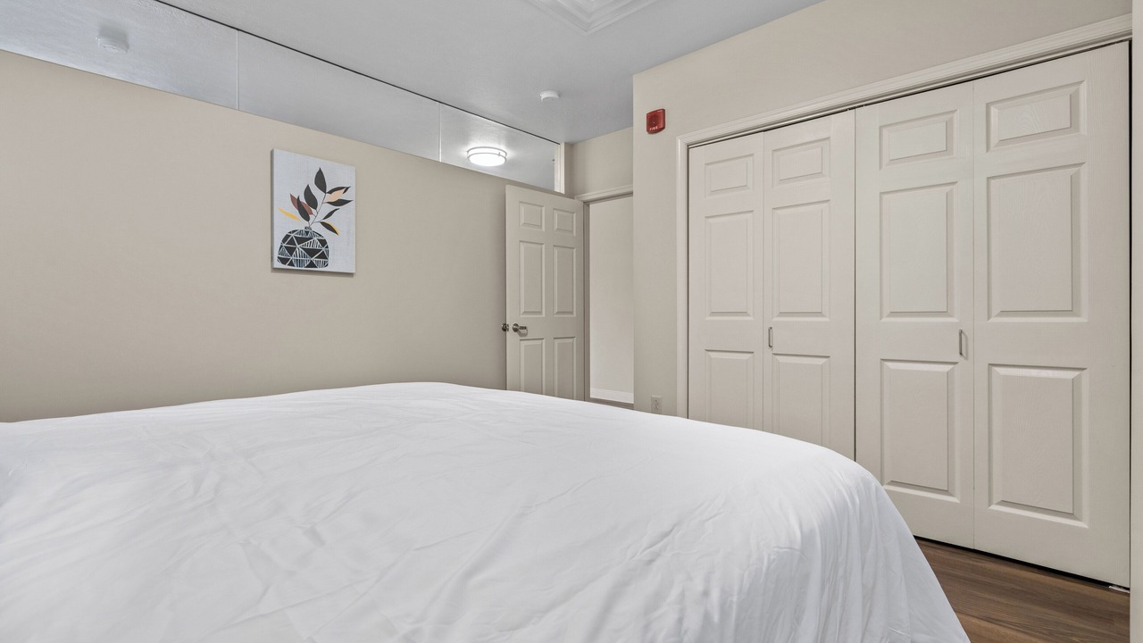 Photo of Bedroom in Downtown Pittsburgh