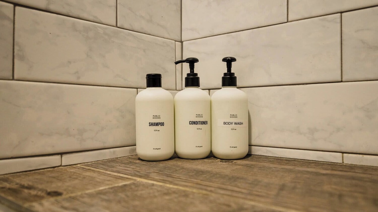 Photo of Bathroom in Saddlestring