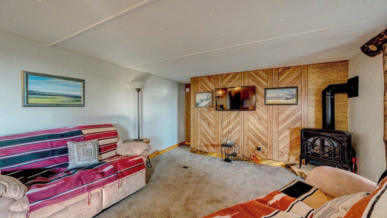 Photo of Livingroom in Saddlestring