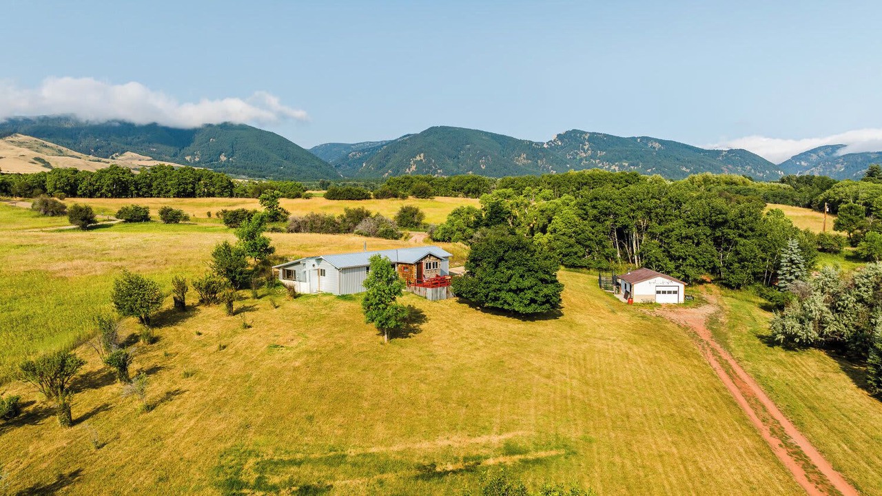 Photo of Outdoor in Saddlestring