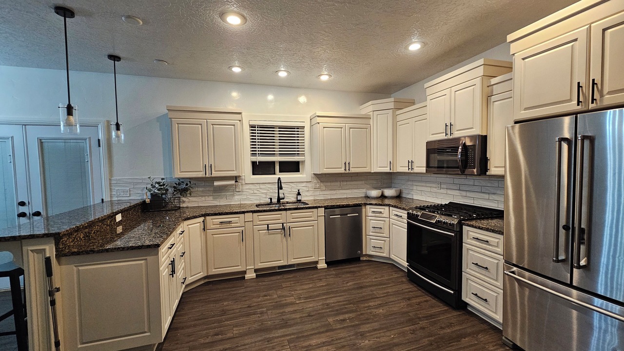 Photo of Kitchen in Lapoint
