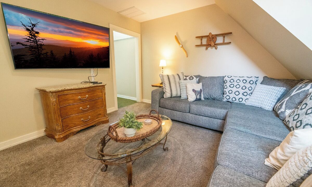 Photo of Bedroom in Chalet Village