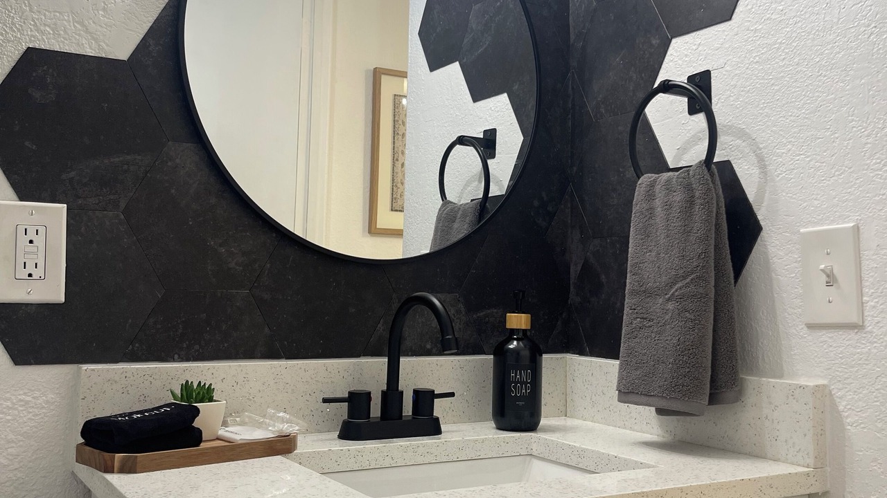 Photo of Bathroom in Whispering Oaks