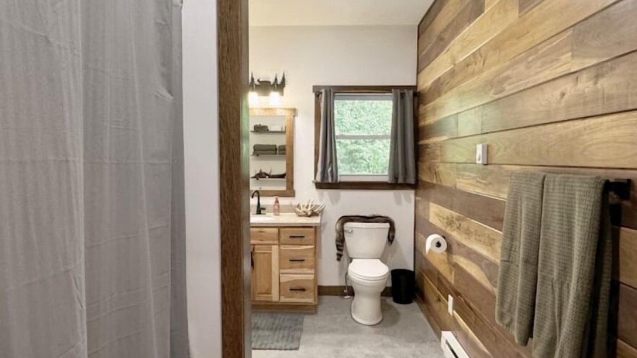 Photo of Bathroom in Dennison