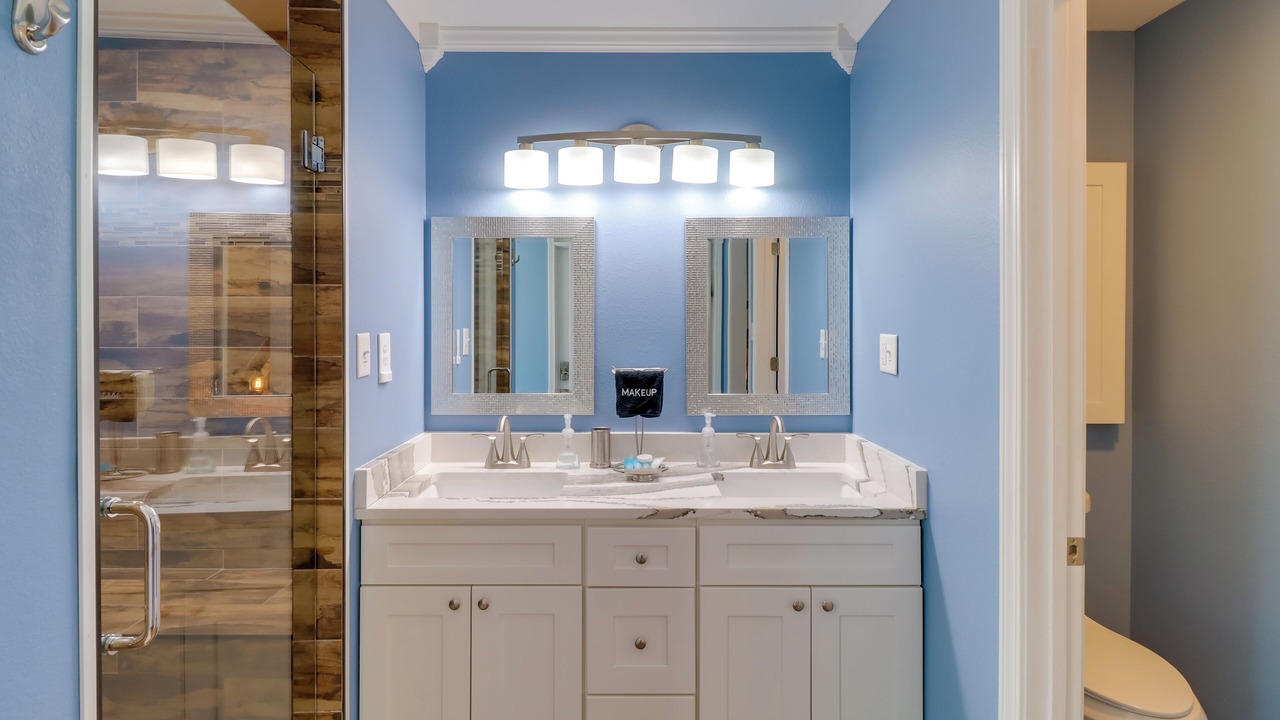 Photo of Bathroom in Higden