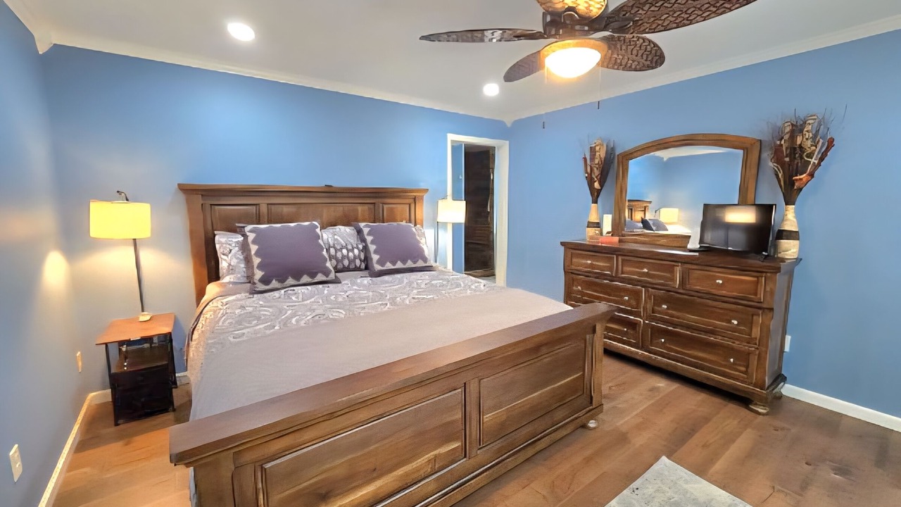 Photo of Bedroom in Higden