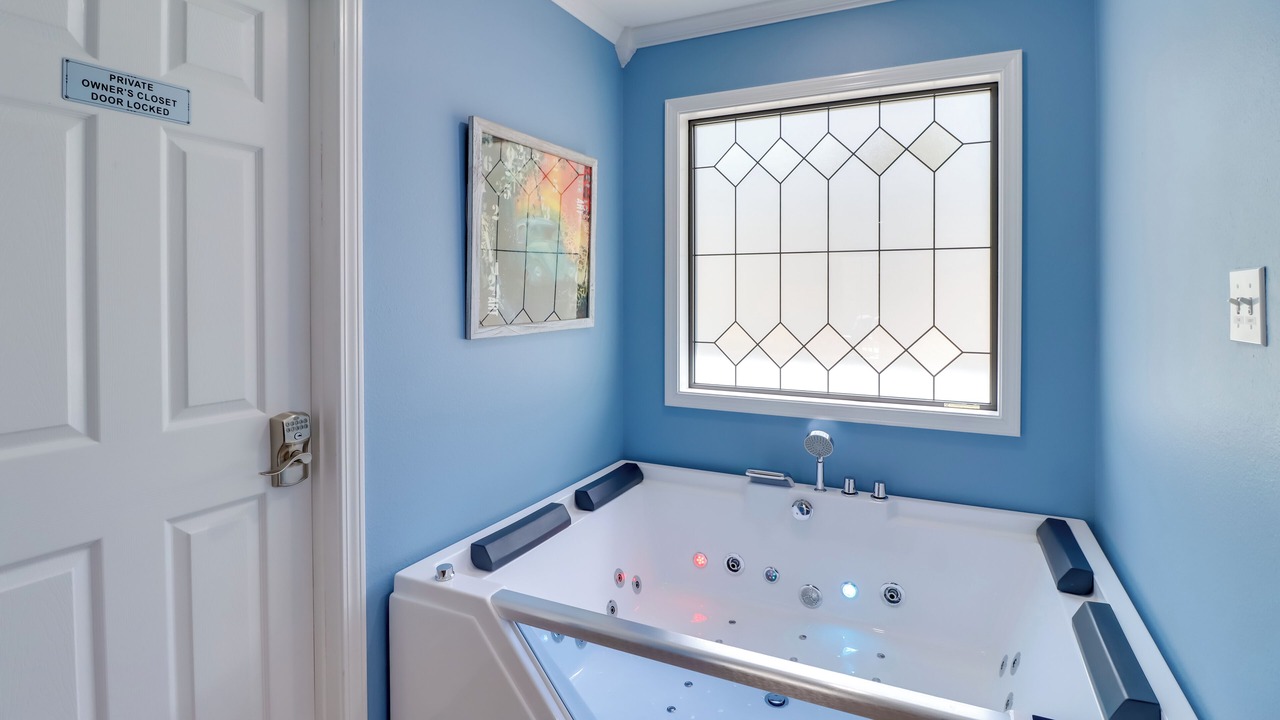 Photo of Bathroom in Higden