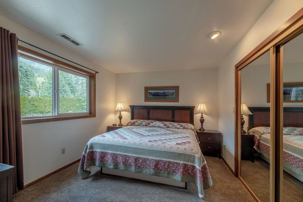 Photo of Bedroom in Hope