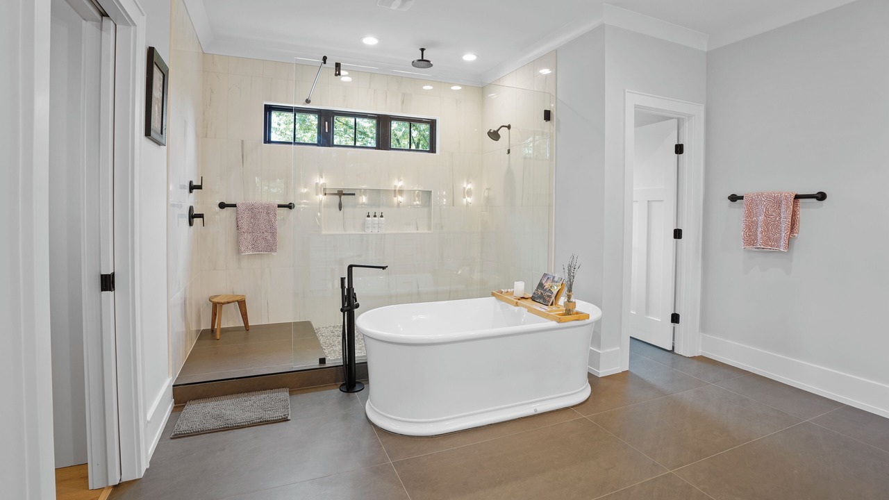 Photo of Bathroom in Plaza Midwood